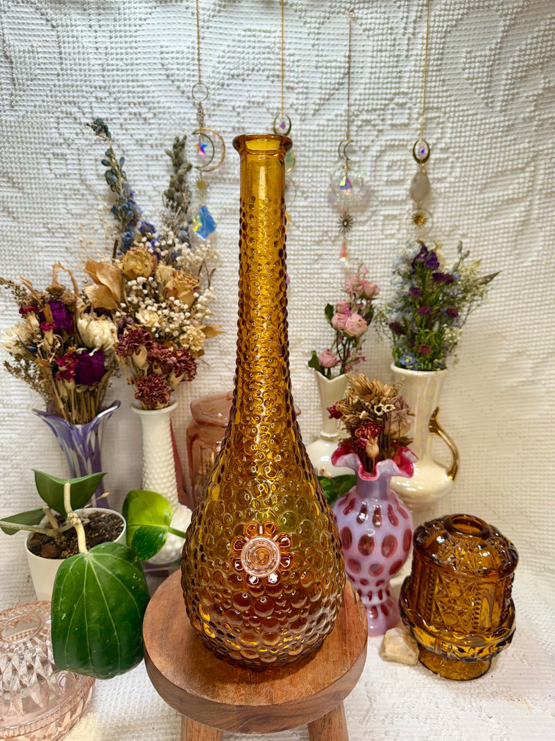 Amber Bloom